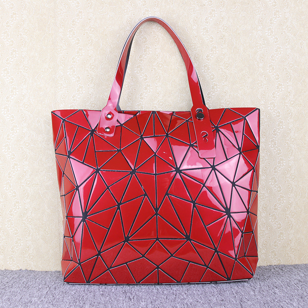 Women's Geometric Rhombus Glossy Large Capacity Changeable Shoulder Bags