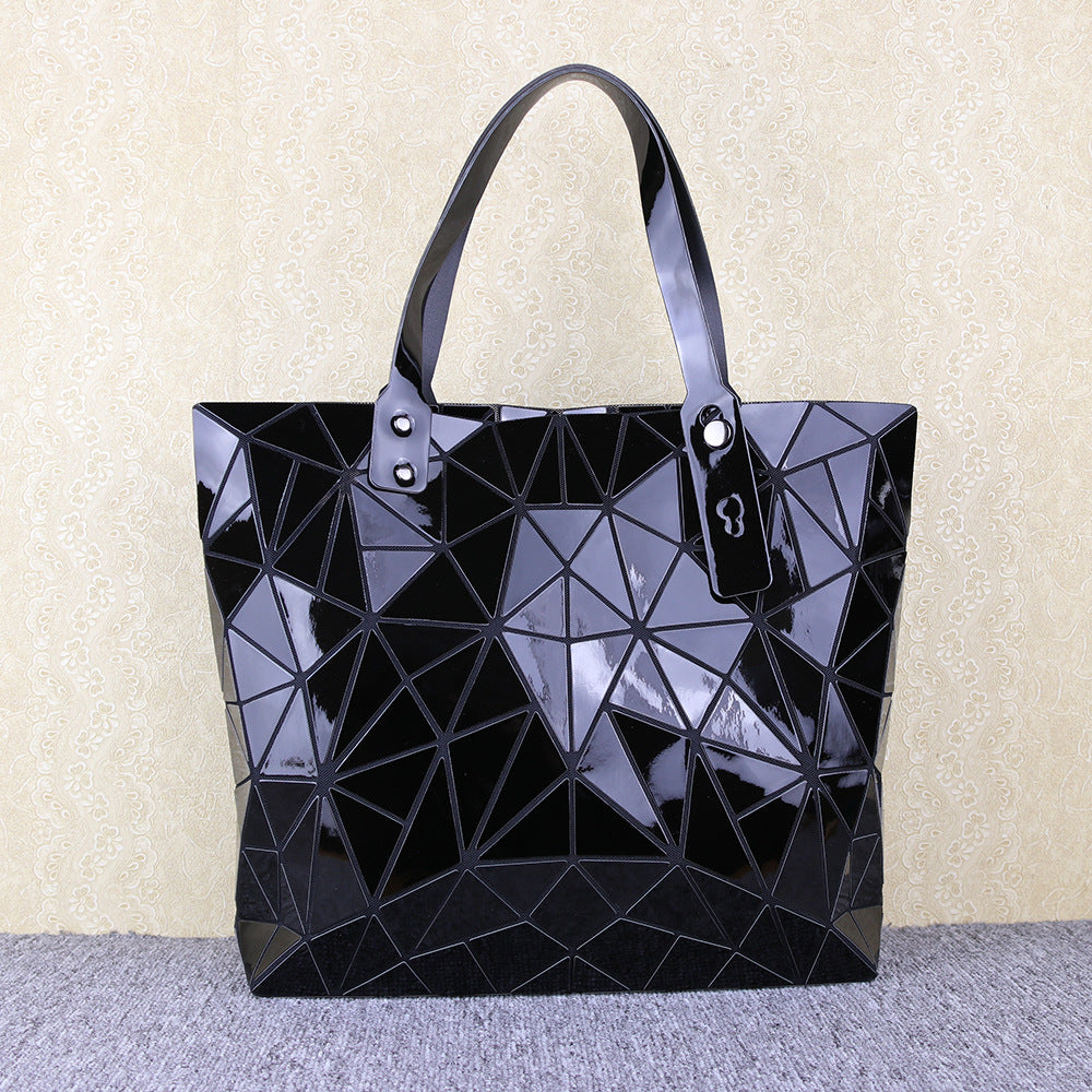 Women's Geometric Rhombus Glossy Large Capacity Changeable Shoulder Bags
