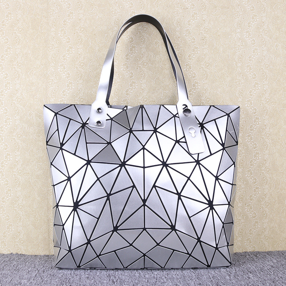 Women's Geometric Rhombus Glossy Large Capacity Changeable Shoulder Bags