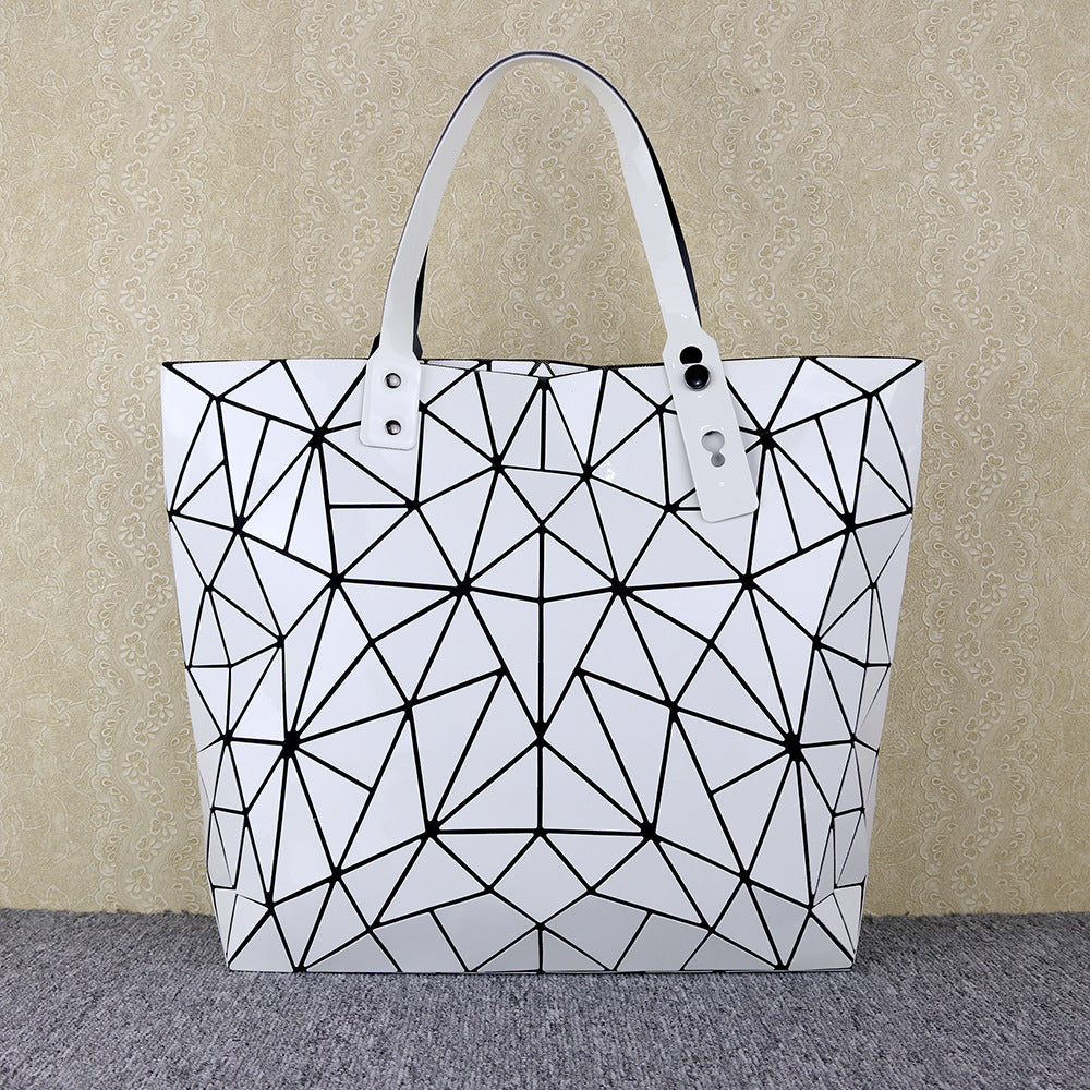 Women's Geometric Rhombus Glossy Large Capacity Changeable Shoulder Bags