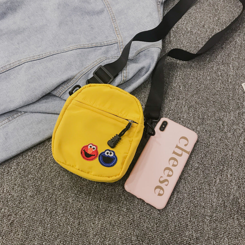 Women's Oxford Cloth Fashionable Sesame Street Korean Shoulder Bags