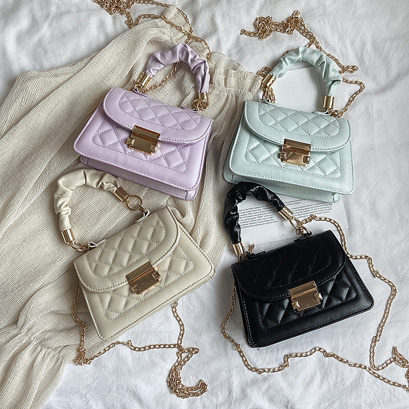 Casual Summer Trendy Fashion Chain Portable Handbags