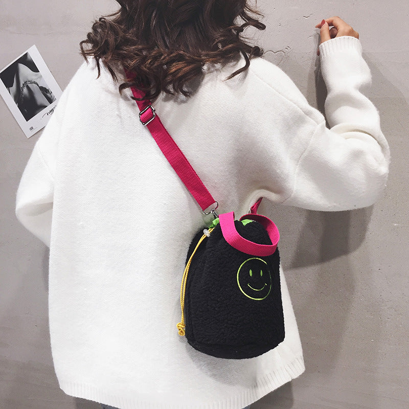 Beautiful Classy Cute Simple Smiley Face Shoulder Bags