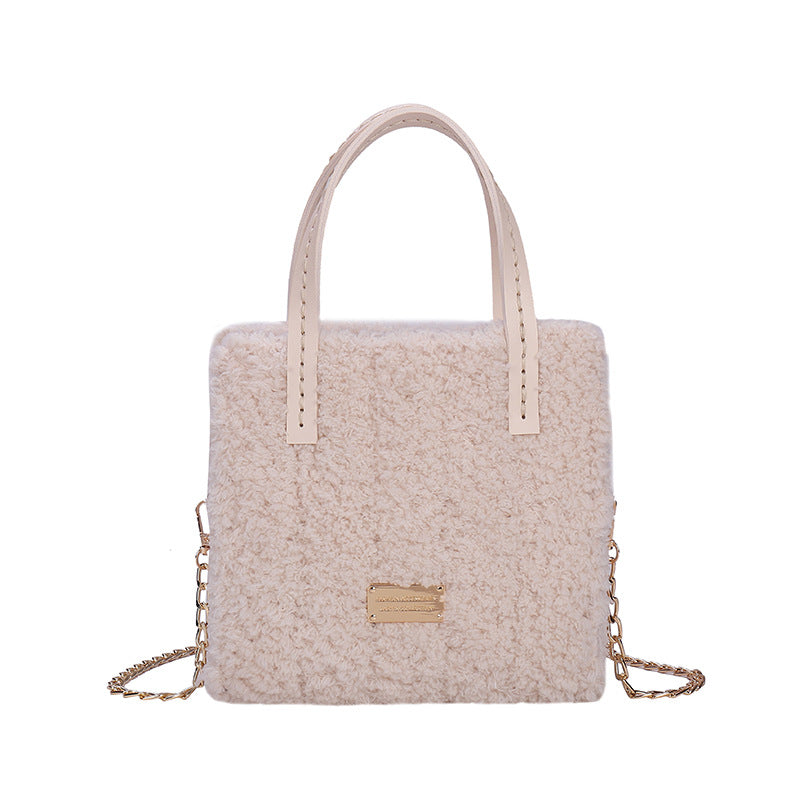 Women's Mesh Woven Homemade Plush Fashion Retro Handbags
