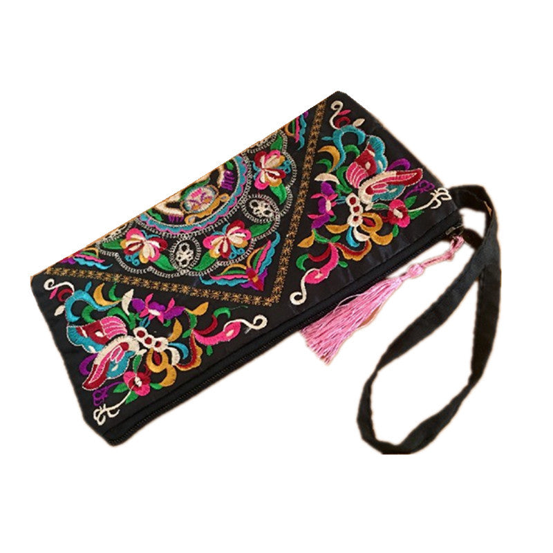 Women's Ethnic Style Embroidered Fashionable Exquisite Satin Handbags