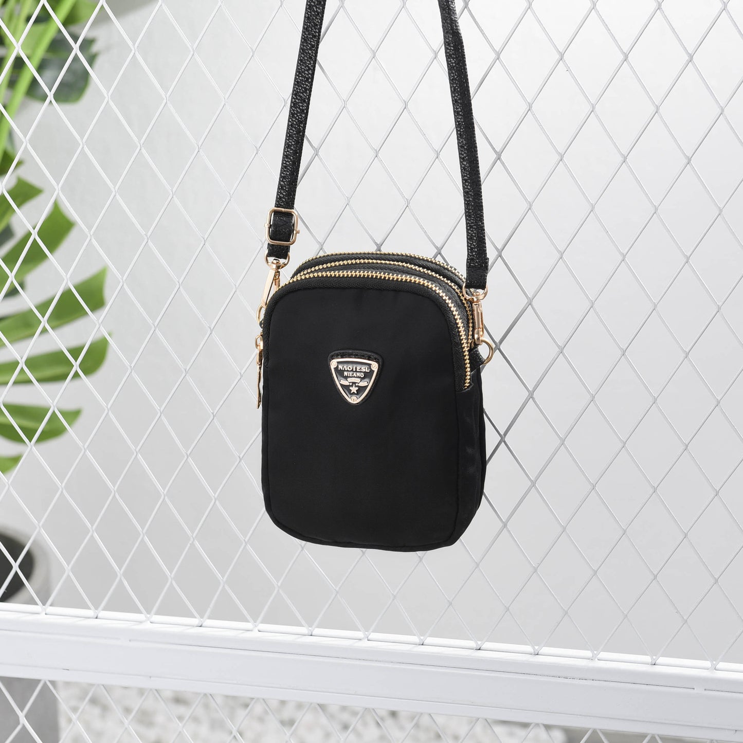 Women's Summer Oxford Fabric Retro Solid Color Shoulder Bags