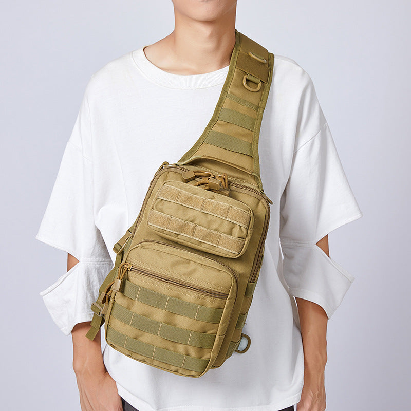 Graceful Versatile Large Camouflage Waterproof Simple Men's Chest Bags