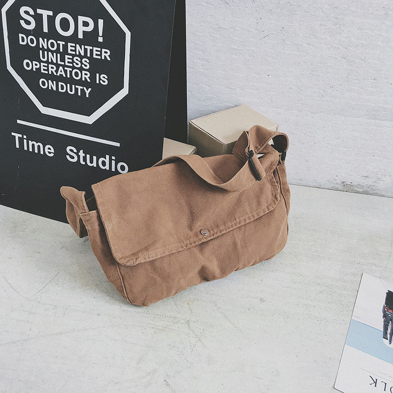 Women's Style Solid Color Simple Fresh Flip One Shoulder Bags