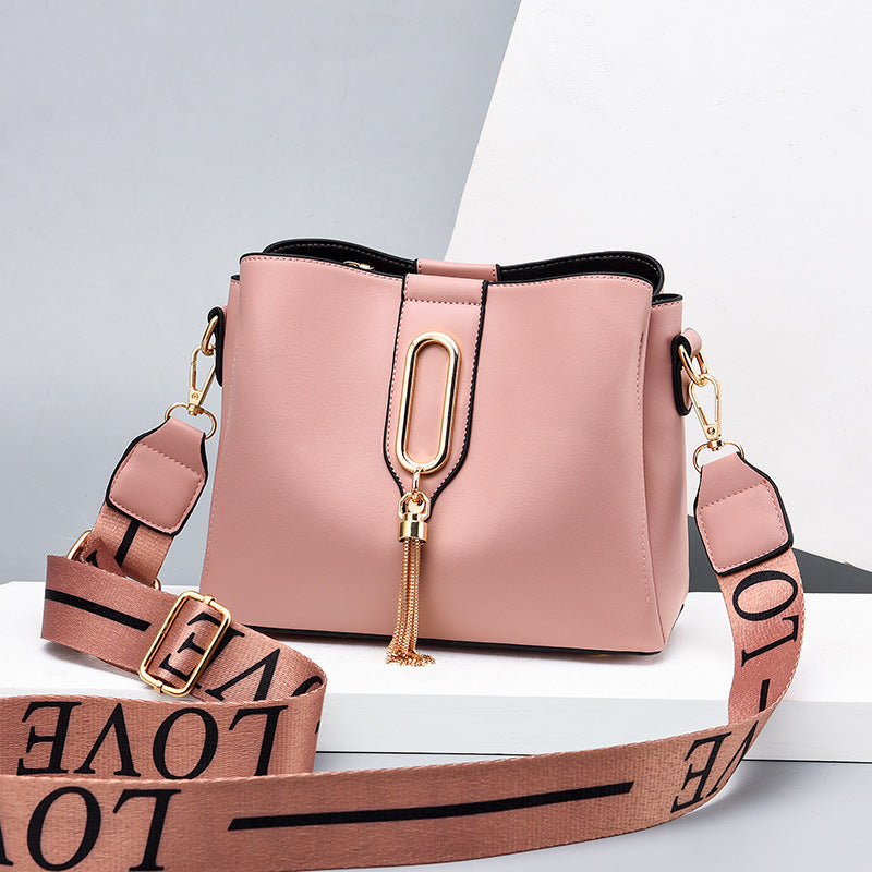 Cool Women's Fashion Wide Strap Large Crossbody Bags