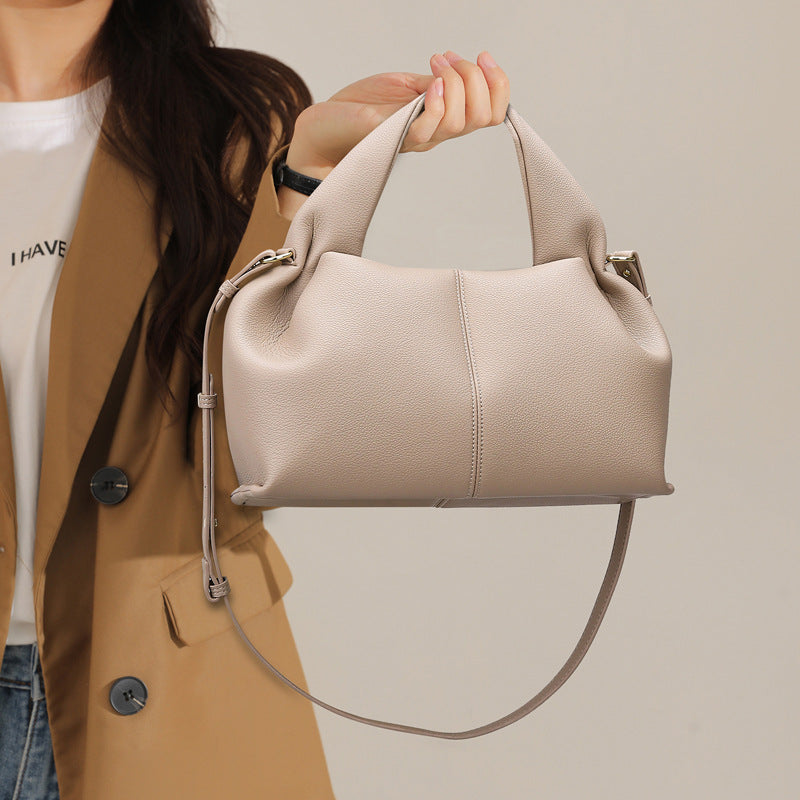 Women's Cloud Niche Fashion Large Capacity Commuter Crossbody Bags