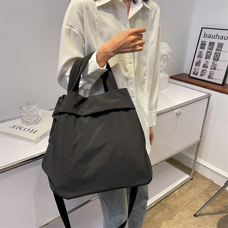 Glamorous Women's Large Nylon Class Canvas Bags