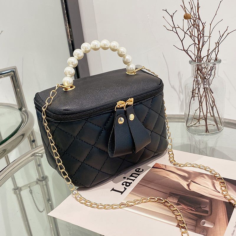 Women's Versatile Design High-grade Pearl Good-looking Handbags