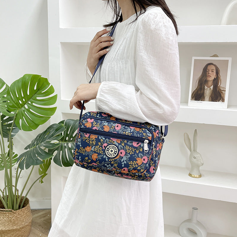 Women's Mother Oxford Cloth Stall Flower Crossbody Bags