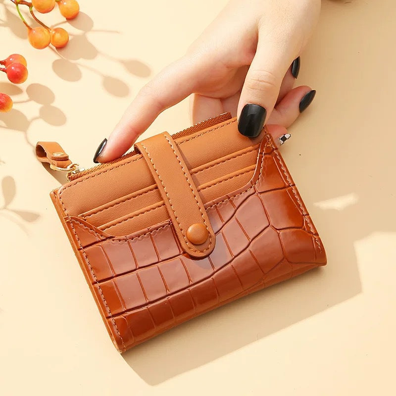 Women's Korean Vintage Crocodile Short Simple Temperament Ladies Wallet