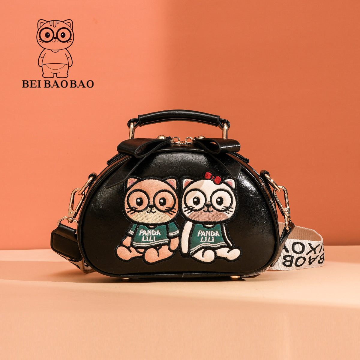 Women's Source Cartoon Bear Design Elegant Mature Women's Messenger Bag