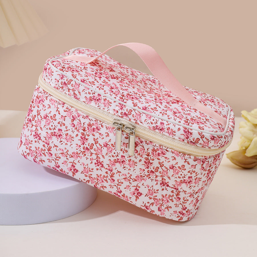 Large Capacity Wind Floral Portable Good-looking Cosmetic Bags