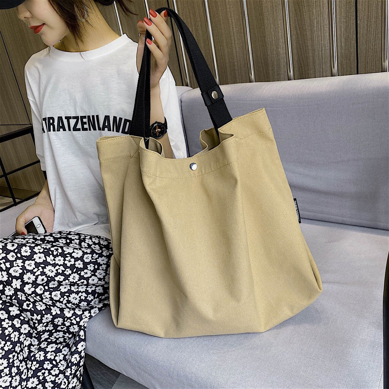 Women's Korean Style Simple Large Capacity Leisure Artistic Shoulder Bags