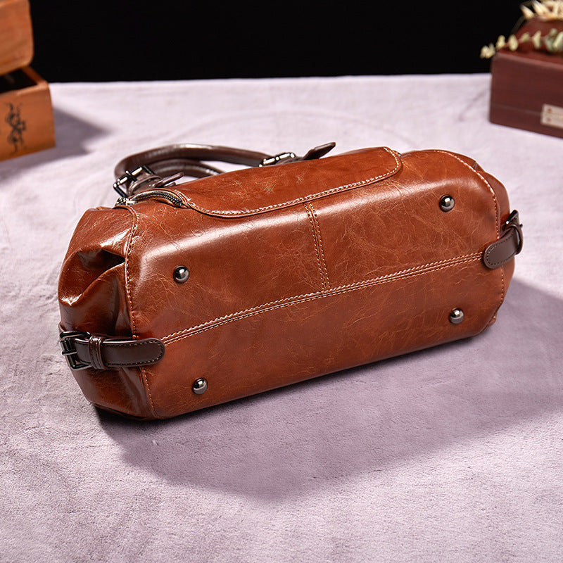 Women's Retro Fashion Portable Adjustable Large Capacity Bags