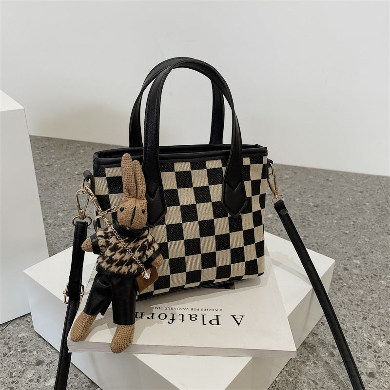 Women's Popular Niche Design Fashionable Portable Shoulder Bags