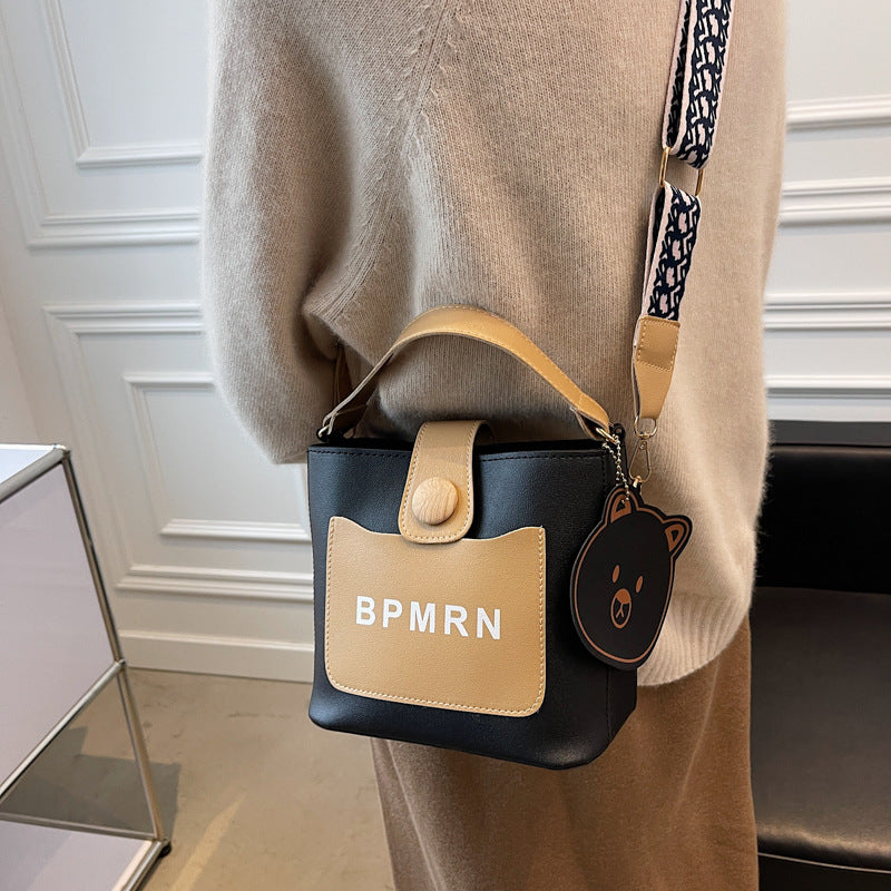 Women's Autumn Fashion Wide Strap Portable Shoulder Bags
