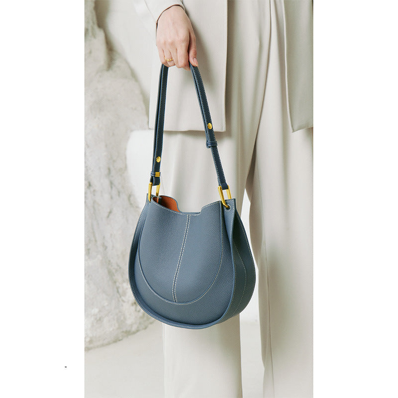 Women's Light Luxury Trendy Saddle Large Capacity Crossbody Bags