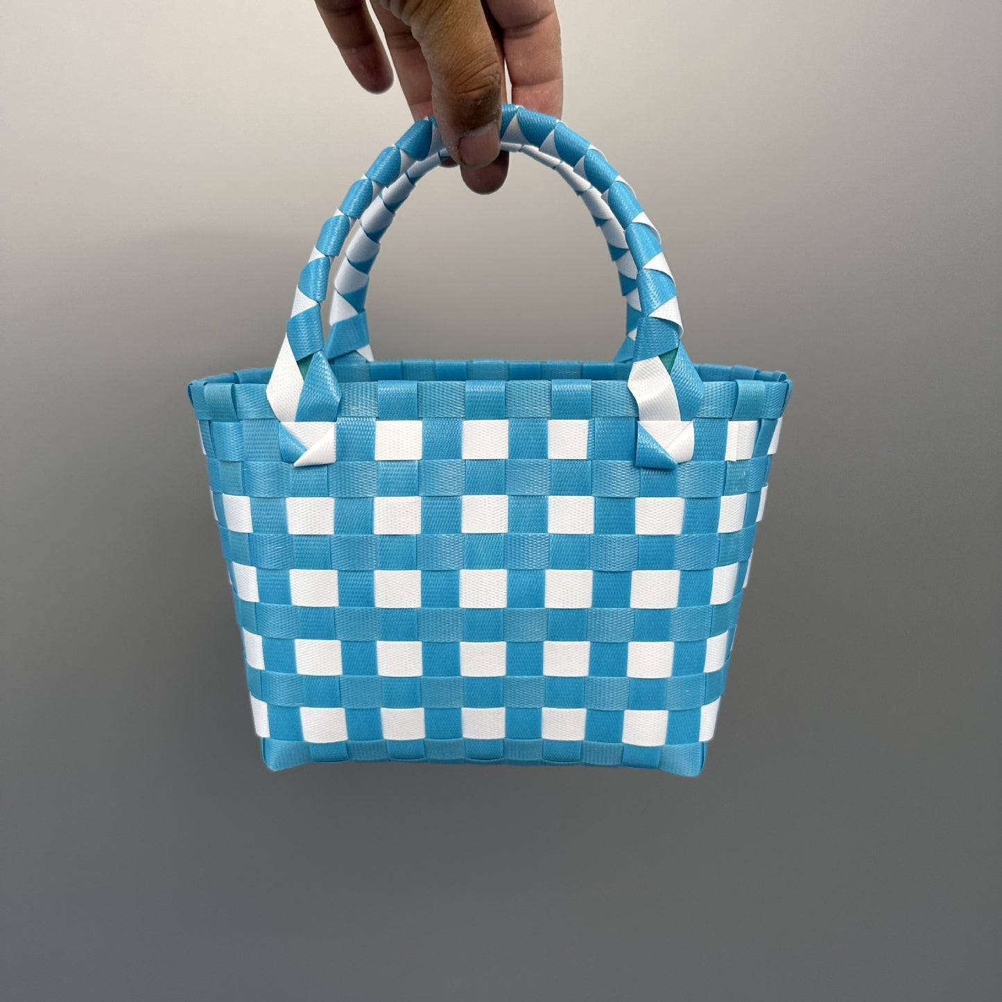 Women's & Children's & Plastic Woven Gift Basket Handbags