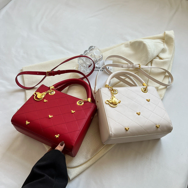 Women's Spring Diana Rhombus Embroidery Thread Fashion Crossbody Bags