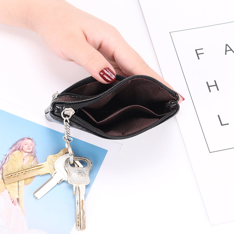 Authentic Leather Tactile Feel Female Mini Short Coin Purses