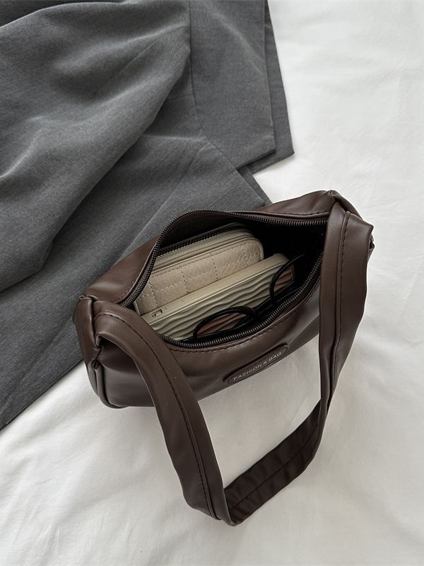 Women's Underarm Summer Baguette Trendy Fashion Moon Shoulder Bags