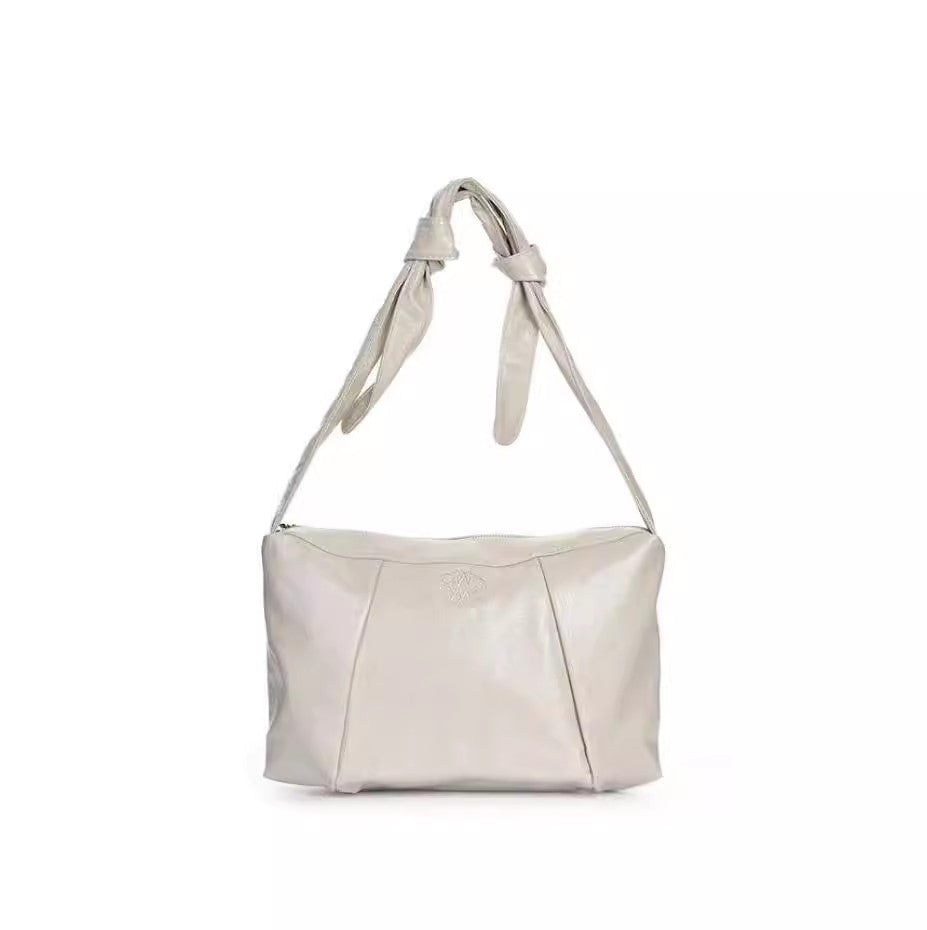 Fashion Niche Croissant Large Capacity Underarm Arm Bags