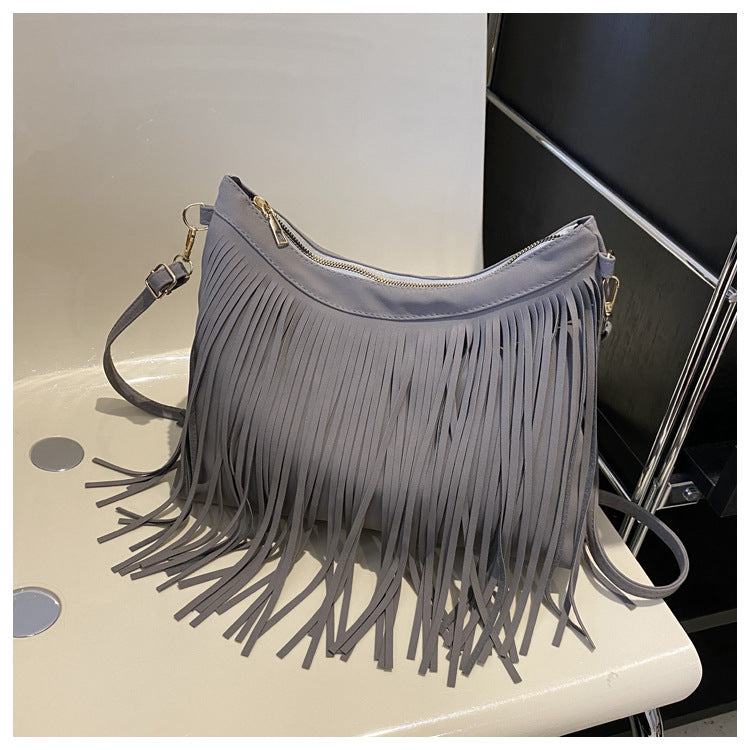 Trendy Personality Tassel Retro Large Capacity Winter Sweet Shoulder Bags