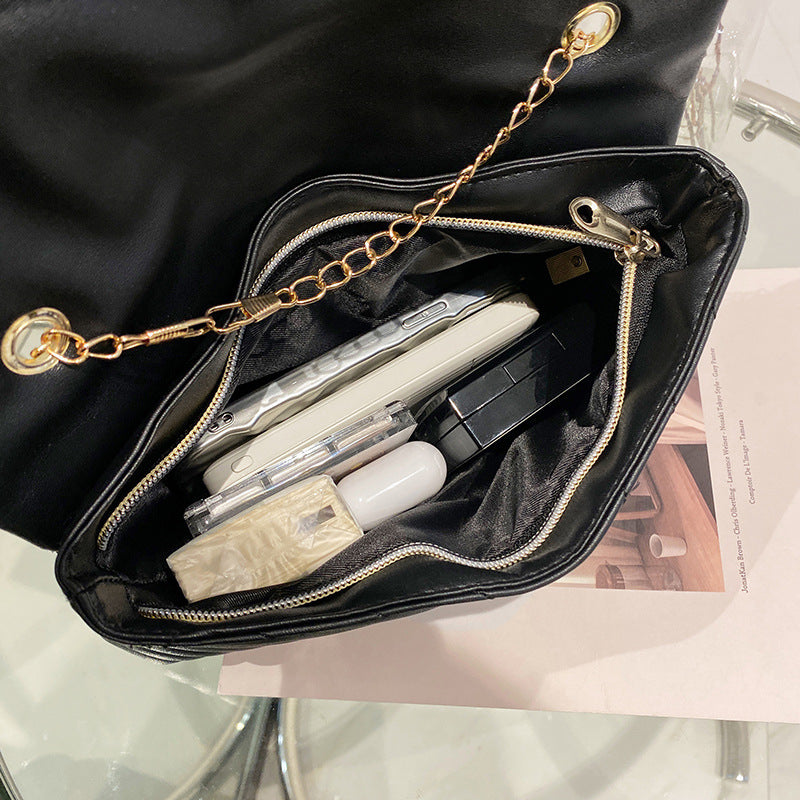 New Women's Embroidered Chain Diamond Pattern Shoulder Bags