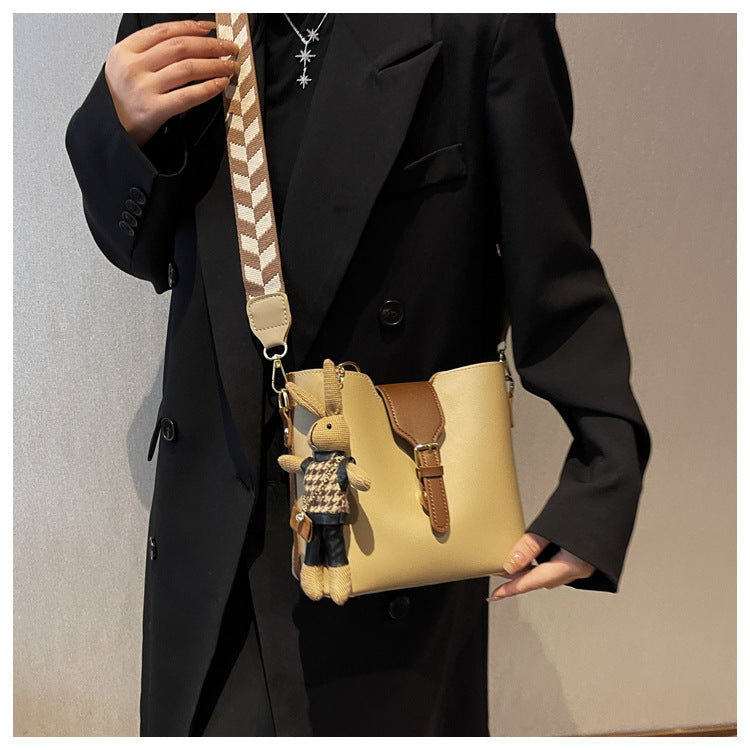 Women's Quality High-grade Wide Strap Contrast Color Crossbody Bags
