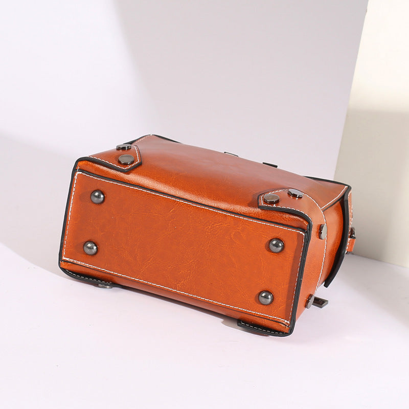 Women's Oil Wax Pure Genuine Leather Fan Shoulder Bags