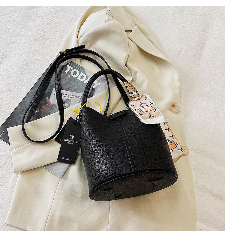 Women's Portable Vegetable Basket Textured Simple Shoulder Bags