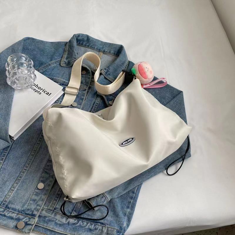Light Large Capacity Nylon Canvas Female Crossbody Bags