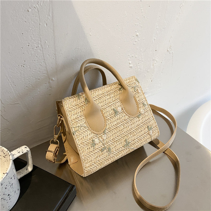 Summer Straw Woven Trendy Style Fresh Shoulder Bags