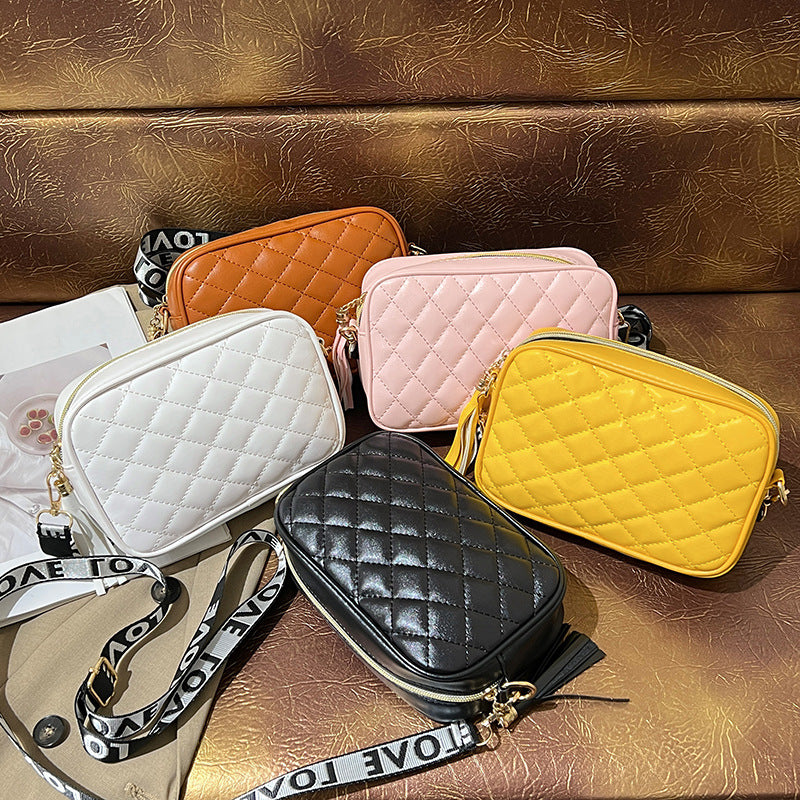 Classy Women's Korean Style Texture Embroidered Crossbody Bags