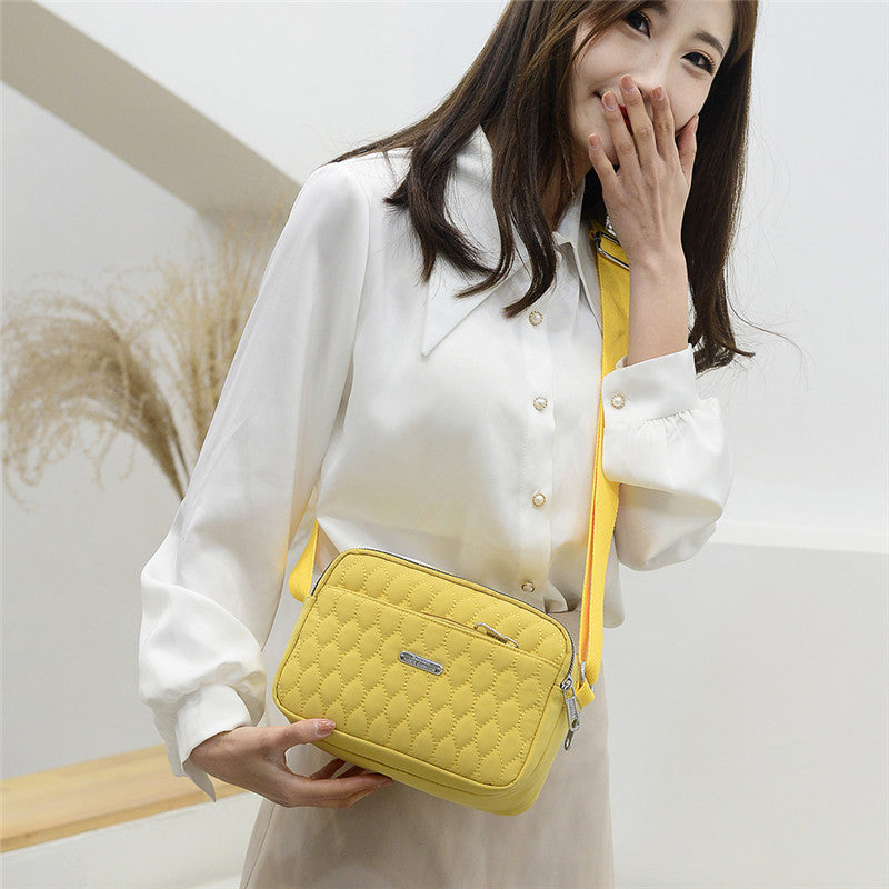 Women's Rhombus Creative Fashion Solid Color Large Shoulder Bags