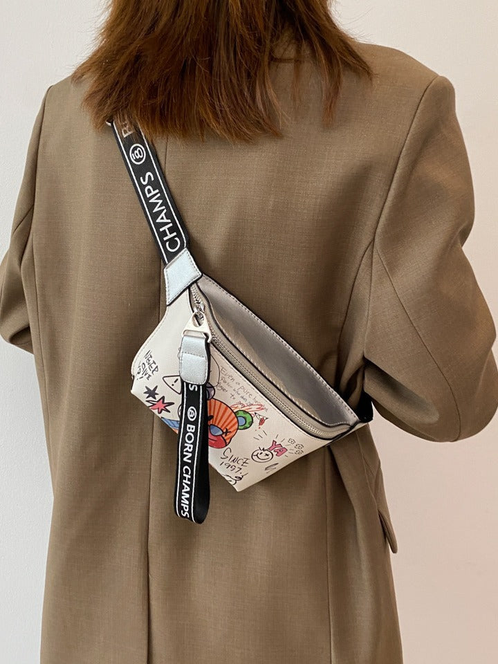 Women's Iti Printed Little Bear Pattern Contrast Crossbody Bags