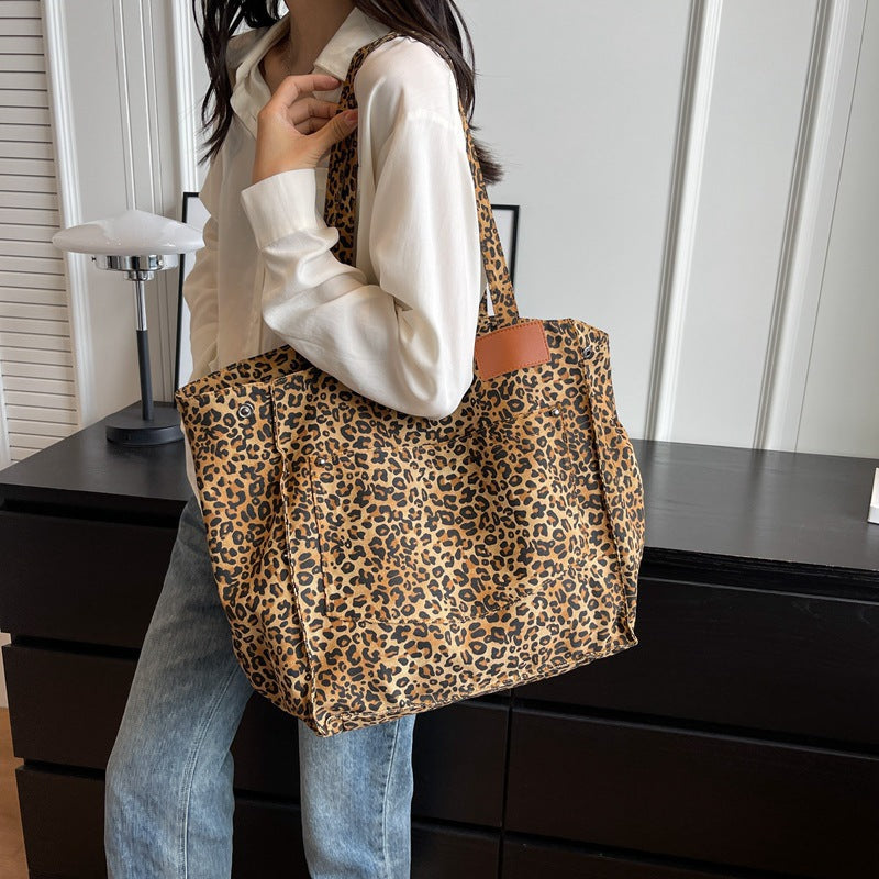 Women's Leopard Print Autumn Floral Fried Street Shoulder Bags
