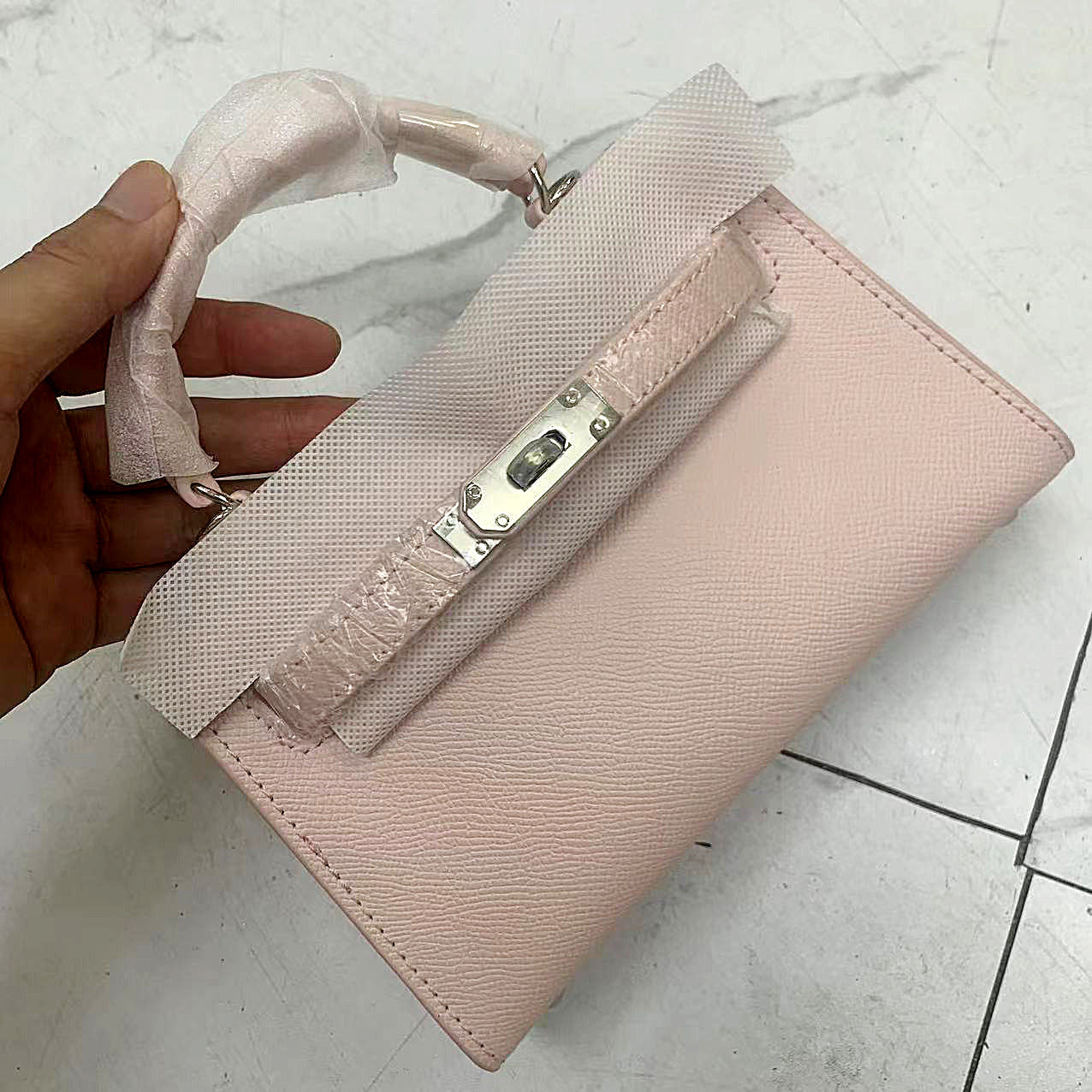 Women's Trendy Genuine Leather Fashionable Kelly Handbags