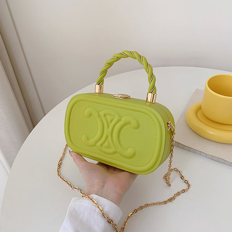 Women's Western Style Niche Fashion Good-looking Portable Shoulder Bags