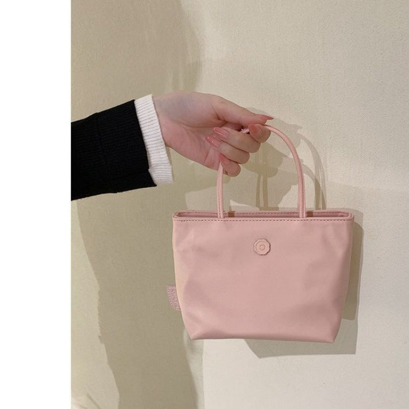 Women's Size Niche Summer Nylon Commuter Handbags