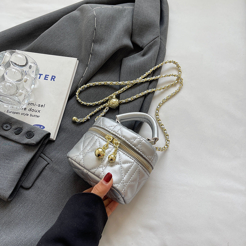 Slouchy Women's Texture Niche Chain Portable Bags