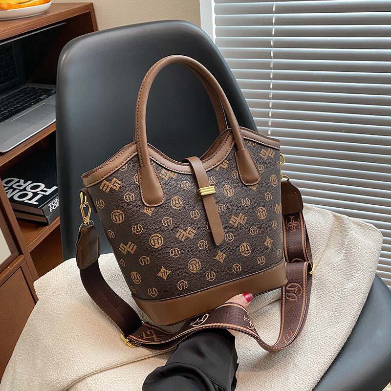 Women's Wide Straps Popular Fashion Presbyopic Retro Handbags