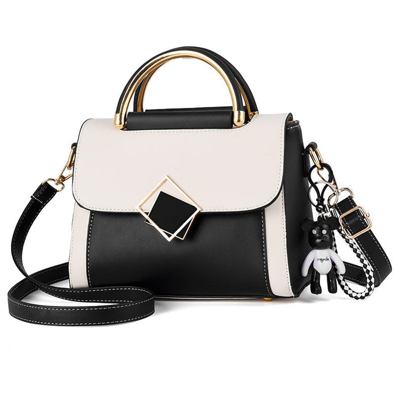 Women's Korean Style Fashionable Large Capacity Shoulder Bags
