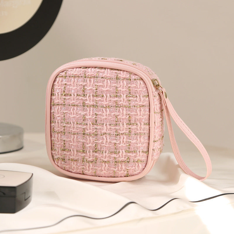 Cosmetics Storage Portable Premium Classic Style Napkins Bags
