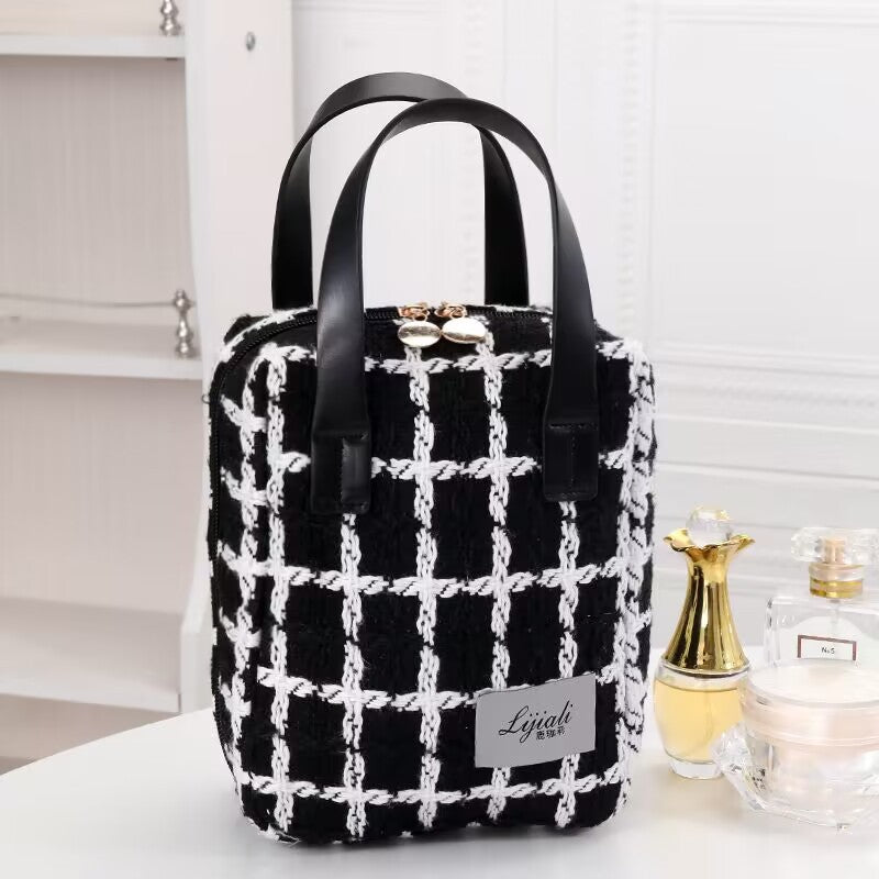 Stylish Classy Shell Portable Buggy Good-looking Bags