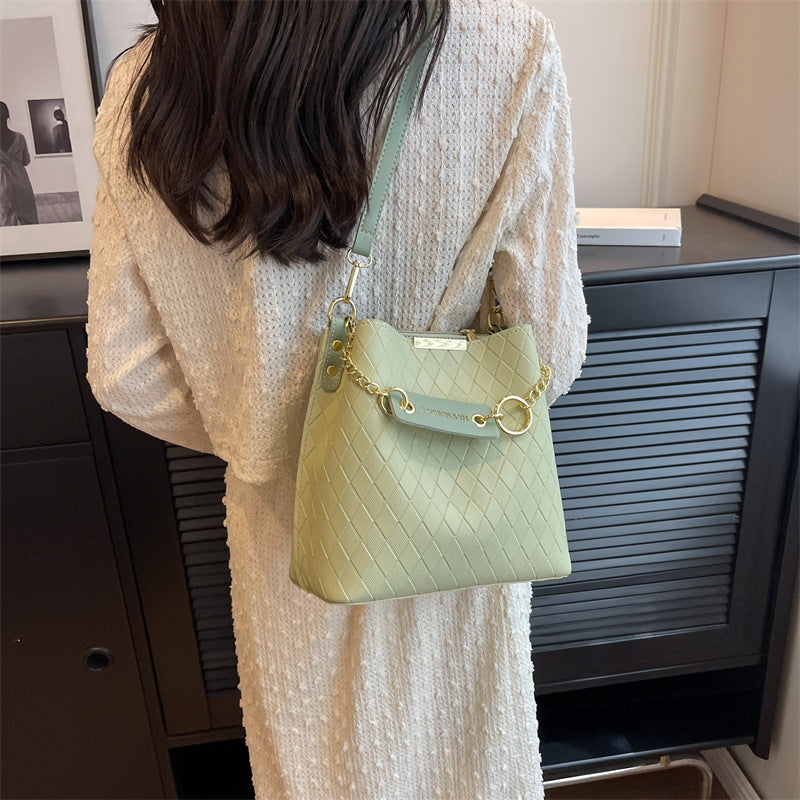 Women's Simple Fashion Large Capacity Diamond Style Shoulder Bags
